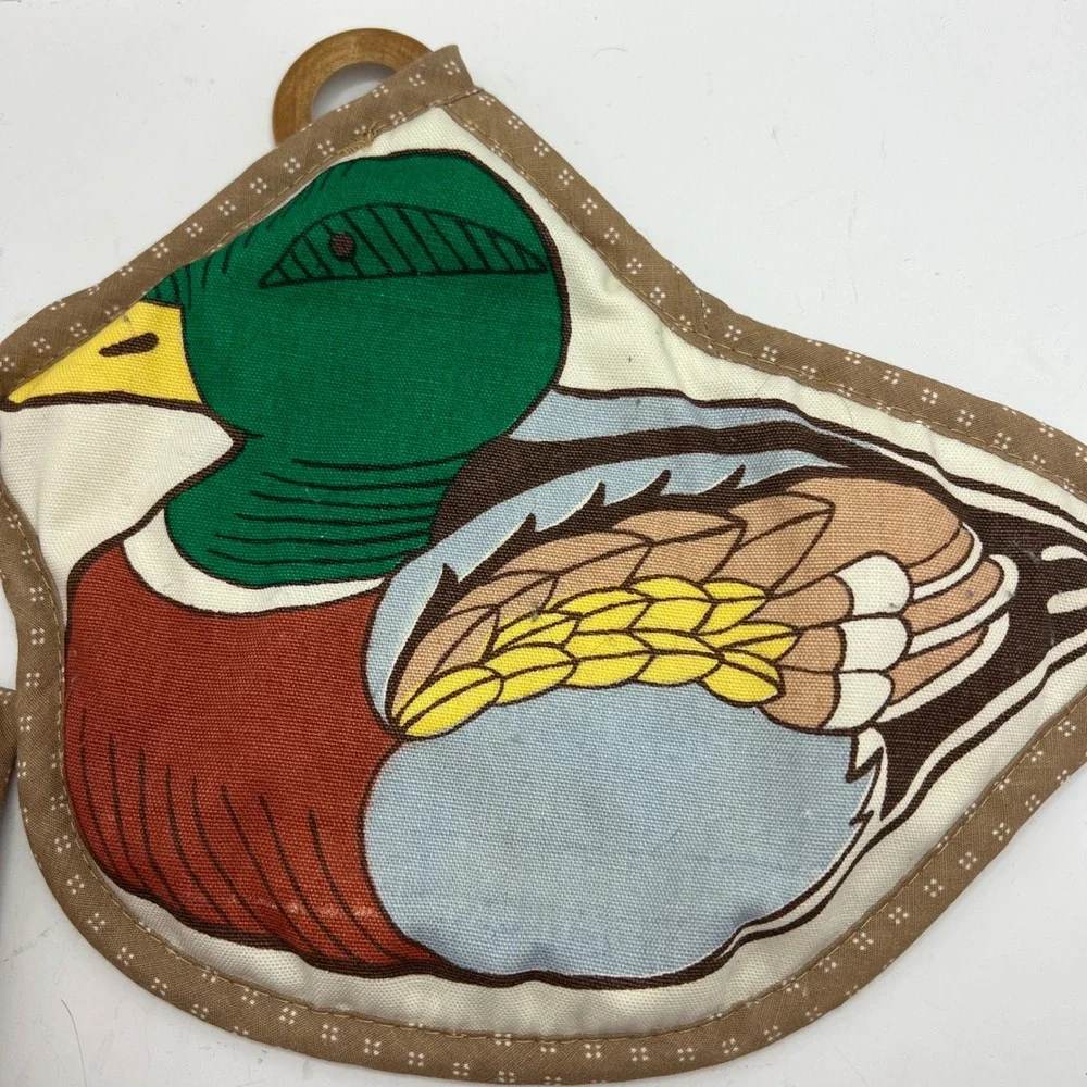 Vintage Mallard Duck Oven Mitt Pot Holder Set Brown Quilted Wood Ring Hanging
